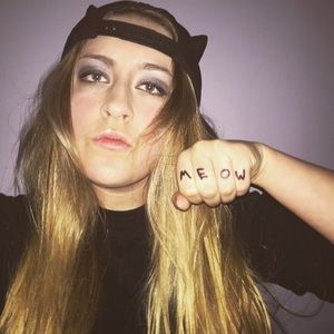 Meet your Posher, Kathleen